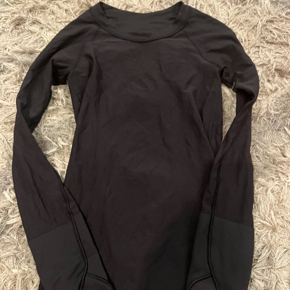 Lululemon long sleeve top
